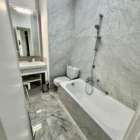 Appartement T2 Close To The *
